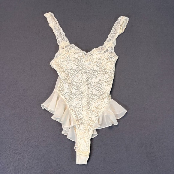 Victorias Secret Womens Sz XS Vintage BodySuit Teddy Lace Snap Close Floral Bow - Picture 1 of 7